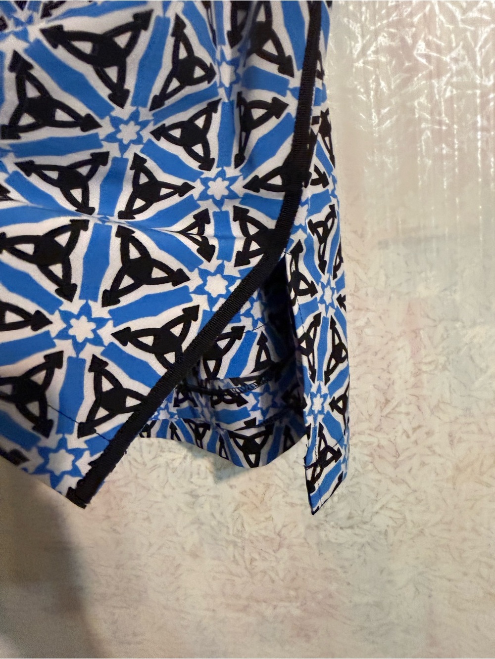 Golftini Blue Geometric Print Side Zip 2 Side Pockets, Back Pocket Skort, Golf 6 - Picture 3 of 10